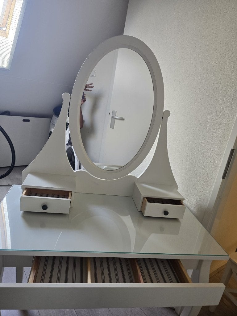 Foto 4 van Kaptafel + gratis krukje