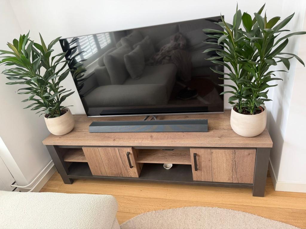 Tv meubel, Huis en Inrichting, Kasten | Televisiemeubels, Ophalen, 150 tot 200 cm, Zo goed als nieuw, Minder dan 100 cm