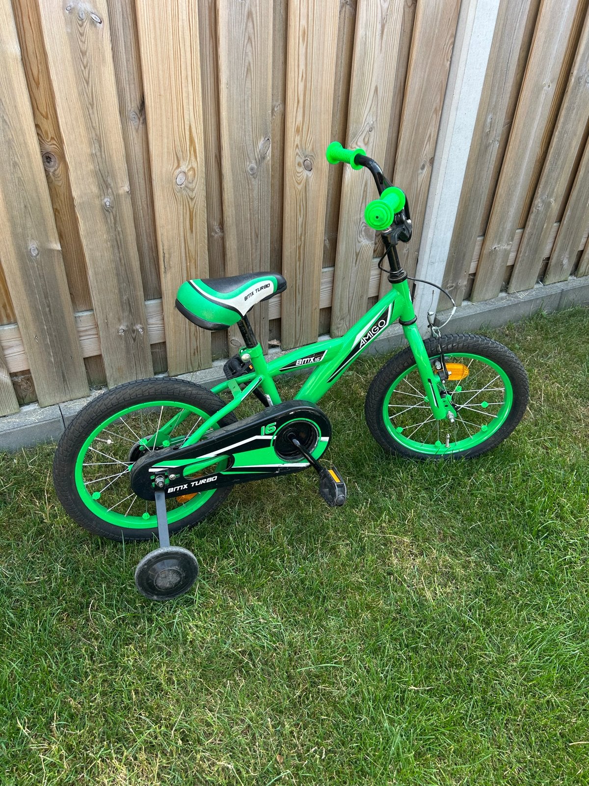 Amigo BMX Turbo kinderfiets 16 inch met zijwieltjes, Ophalen, Gebruikt, 16 tot 20 inch, Zijwieltjes