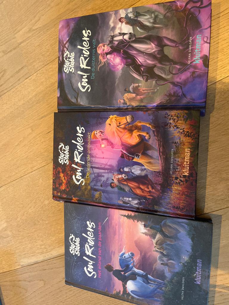 Soul rider boek 1 2 3, Boeken, Kinderboeken | Jeugd | 10 tot 12 jaar, Ophalen, Zo goed als nieuw, Helena Dahlgren