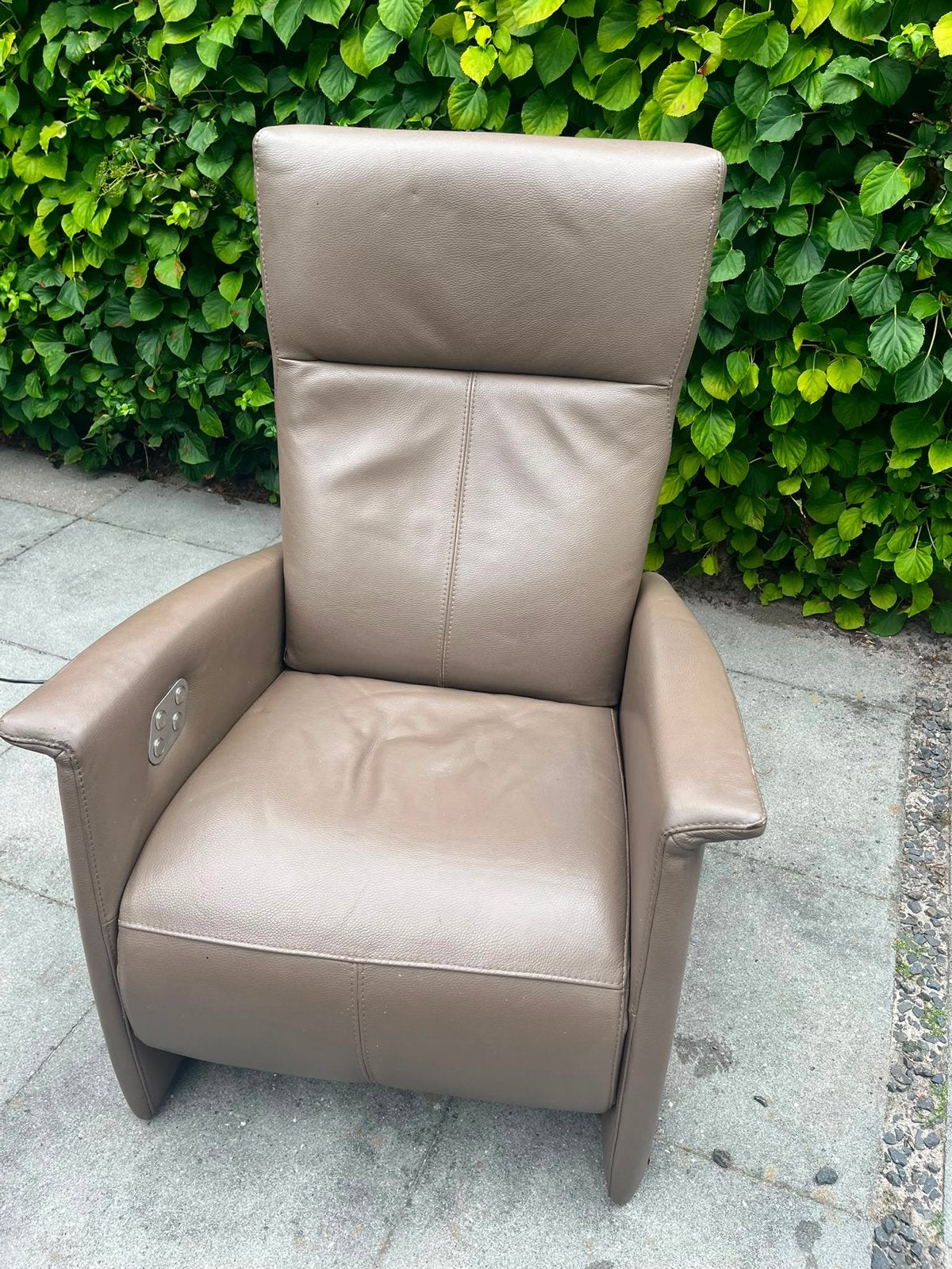 Prominent relaxstoel met accu - klein model, Huis en Inrichting, Stoelen, Ophalen, Gebruikt, Bruin, Leer