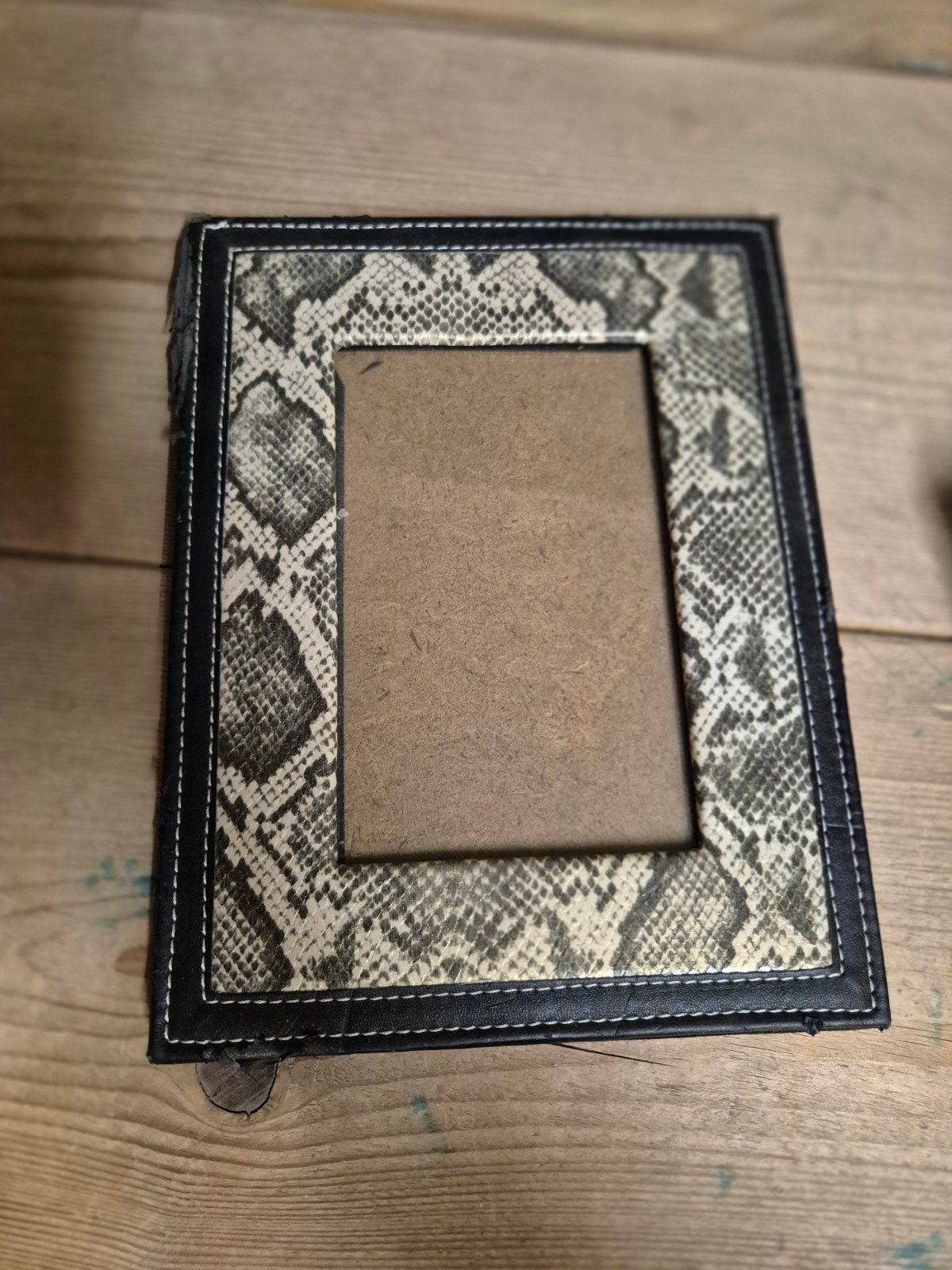 Fotolijst met slangenprint, Ophalen of Verzenden, Gebruikt, Minder dan 50 cm, Minder dan 50 cm