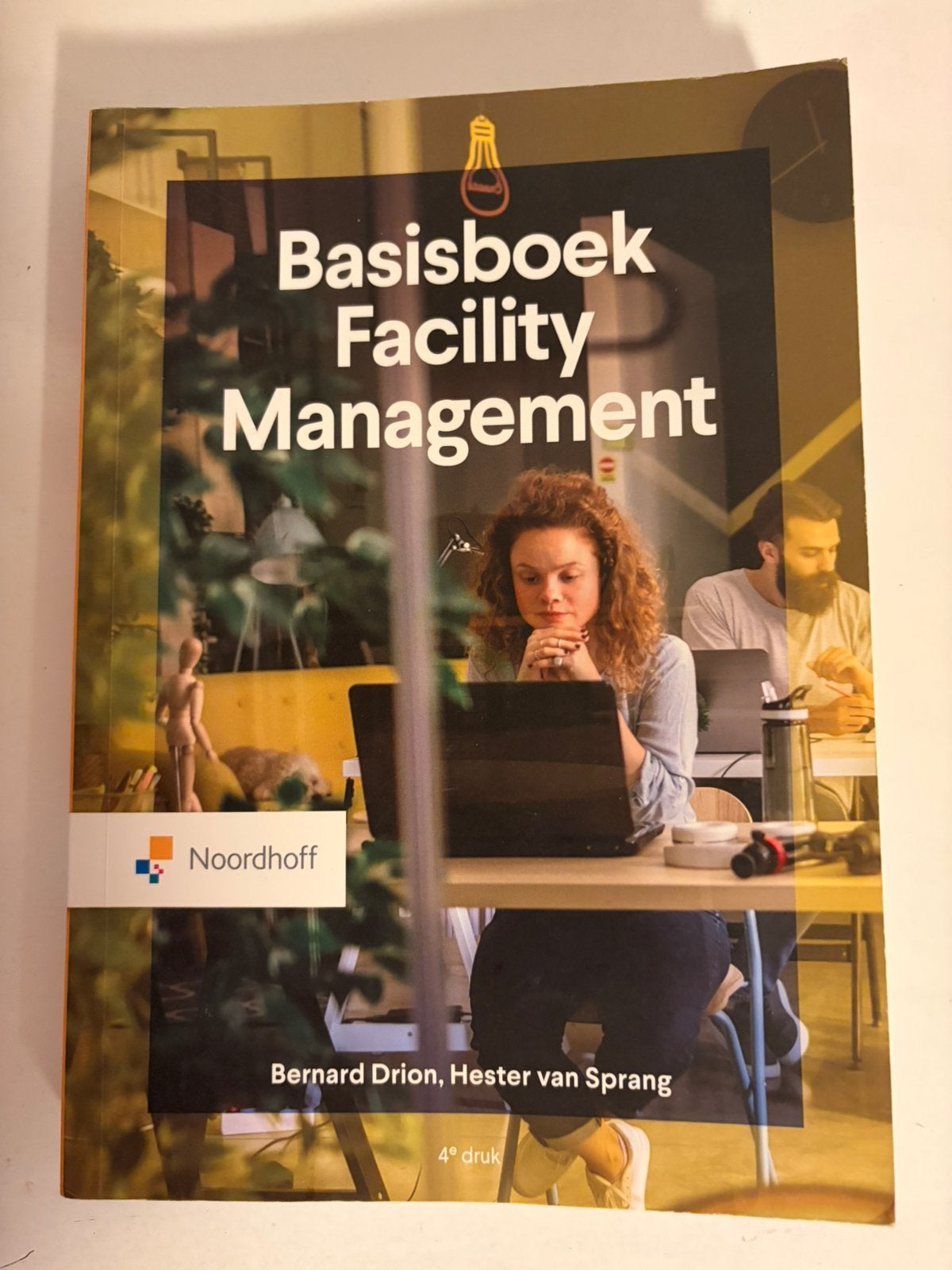 Bernhard Drion - Basisboek Facility Management, Ophalen of Verzenden, Zo goed als nieuw, HBO, Bernhard Drion; Hester van Sprang