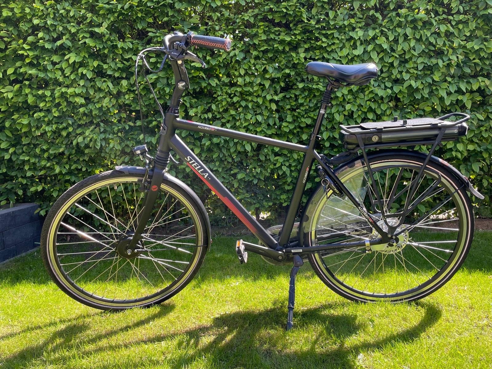 Stella Azzurro Nero Superior elektrische fiets, Gebruikt, 50 km per accu of meer, 55 tot 59 cm, Ophalen