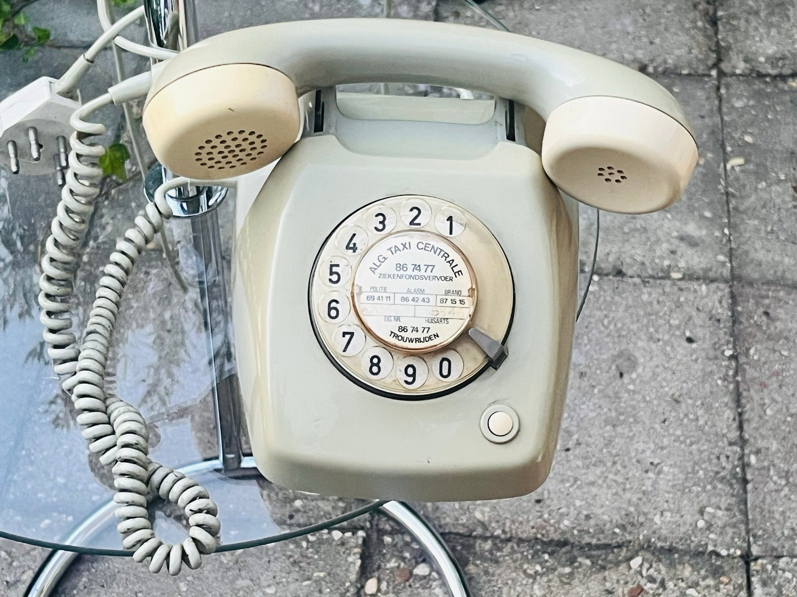 Vintage vintage PTT T65 Telefoon  Draaischijf -70 Design, Ophalen of Verzenden, Gebruikt, Met draaischijf