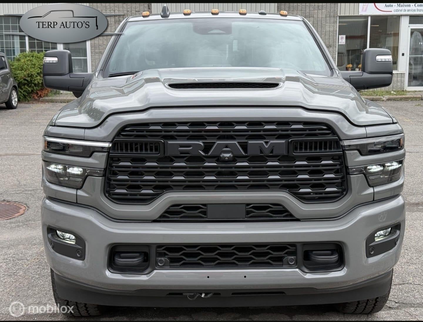 Dodge Ram 2500 Limited 6.7 Cummins 2026 Bpm vrij, Auto's, Automaat, 430 pk, Zwart, RAM 2500