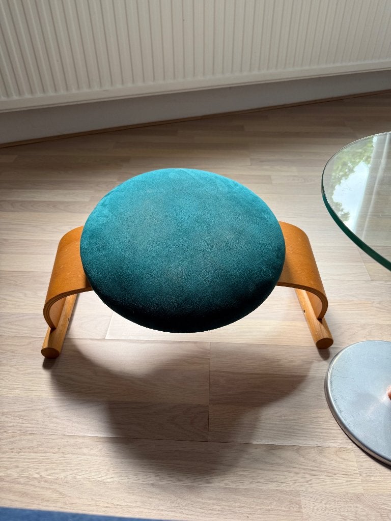 Mid Century Modern Deense Scandi Bentwood Kruk, Suède, Hout, Ophalen of Verzenden