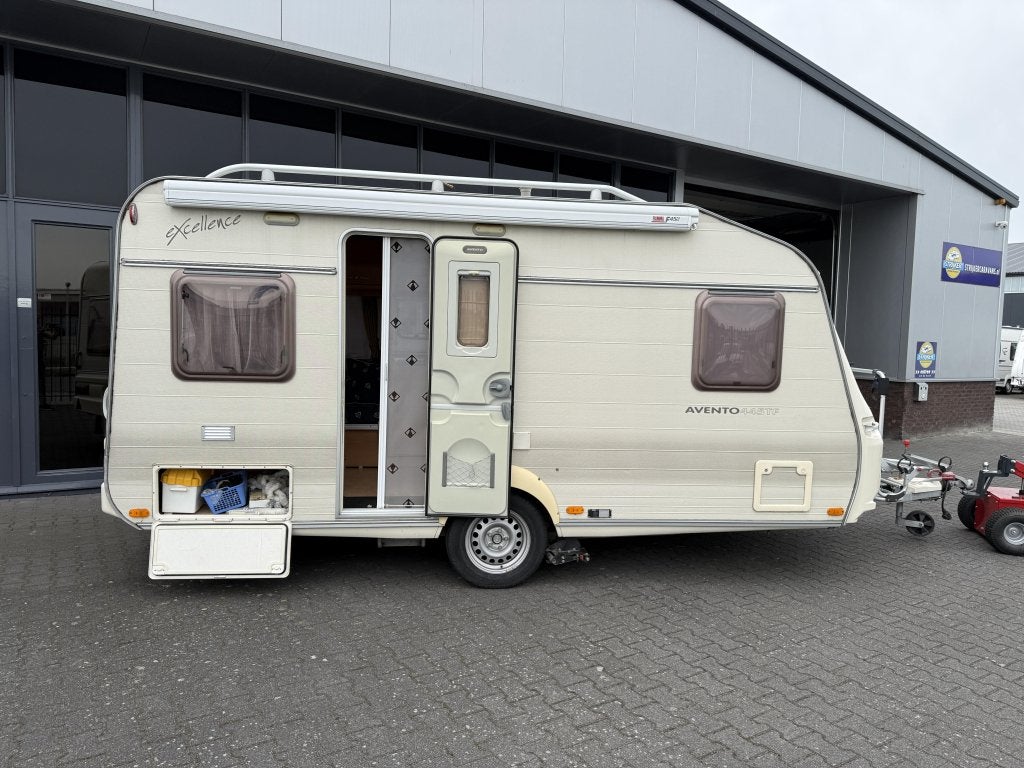 Avento Excellence 445 TF Fransbed + Zit Mover Luifel BJ2004, Avento, Bedrijf, Treinzit, 4 tot 5 meter