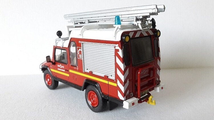 UMM (ex Cournil) Jeep voor brandweer IXO/Altaya 1:43, Ophalen of Verzenden, Nieuw, Auto, Overige merken