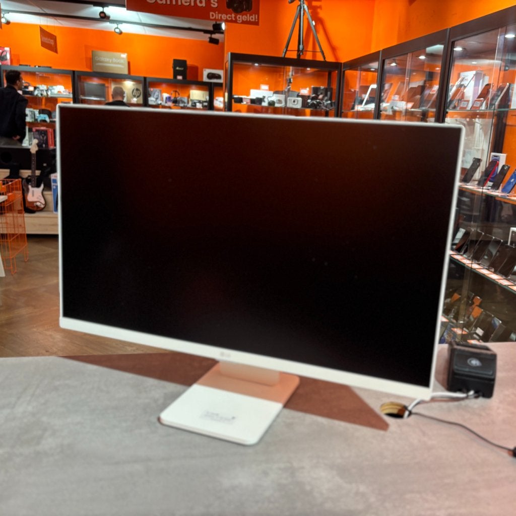 LG MyView 27 Inch Smart Full HD IPS Smart Monitor / TV, LG, Gebruikt, Support@lg.com, LG Twin Towers
128 Yeoui-daero, Yeongdeungpo-gu
Seoul 07336
South Korea