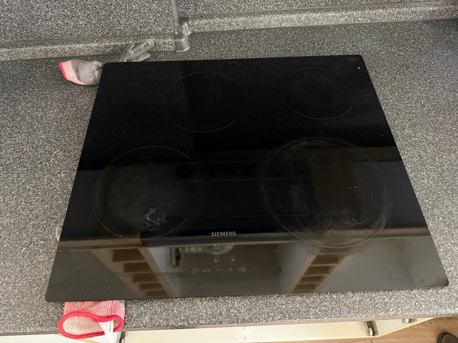 Siemens ET61RBNA1E/01 Keramische Kookplaat, Ophalen, Gebruikt, Keramisch, 4 kookzones