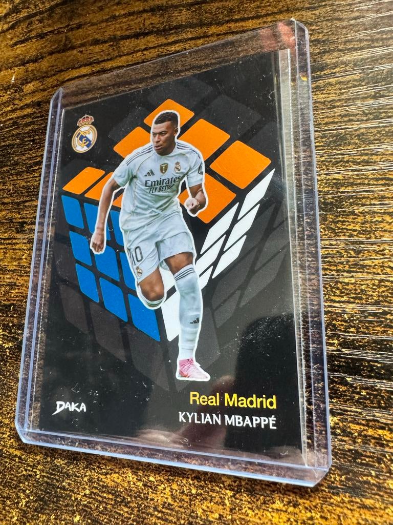 Kylian Mbappé Real Madrid Voetbalkaart DAKA, Ophalen of Verzenden, Zo goed als nieuw, Buitenlandse clubs, Spelerskaart
