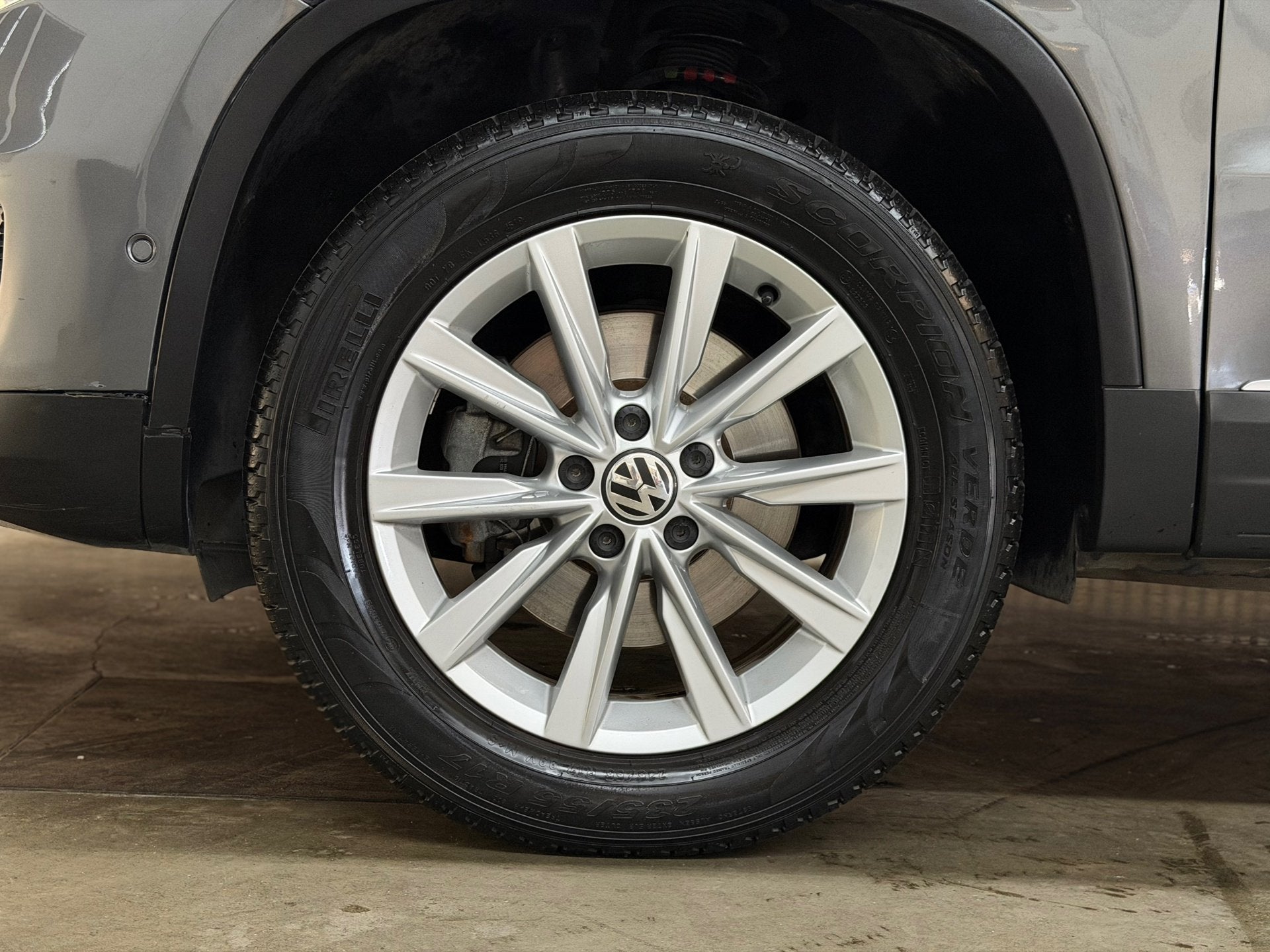 Volkswagen Tiguan 2.0 TSI Sport&Style 4Motion 2012 DSG XEON, Auto's, Automaat, Euro 5, Gebruikt, 4 cilinders