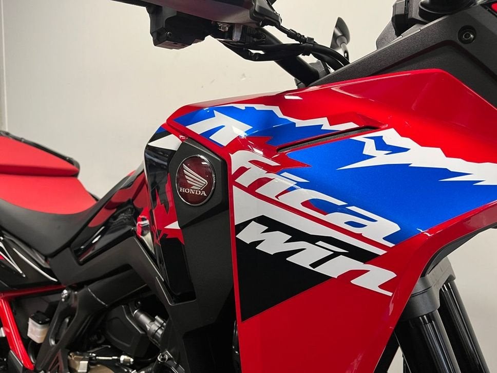 Honda CRF 1100 L AFRICA TWIN (bj 2024), Motoren, 2 cilinders, HONDA, Motorrijbewijs A, Bedrijf