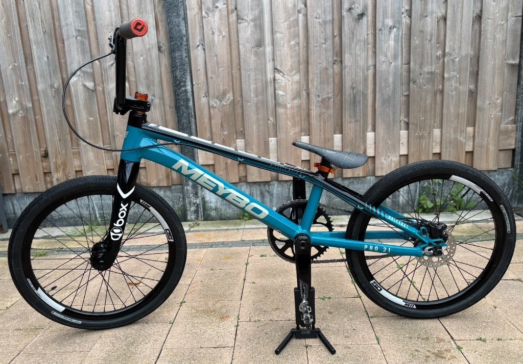 Meybo Holeshot 2025 Pro 21, Ophalen, Gebruikt, Meybo, 20 tot 24 inch