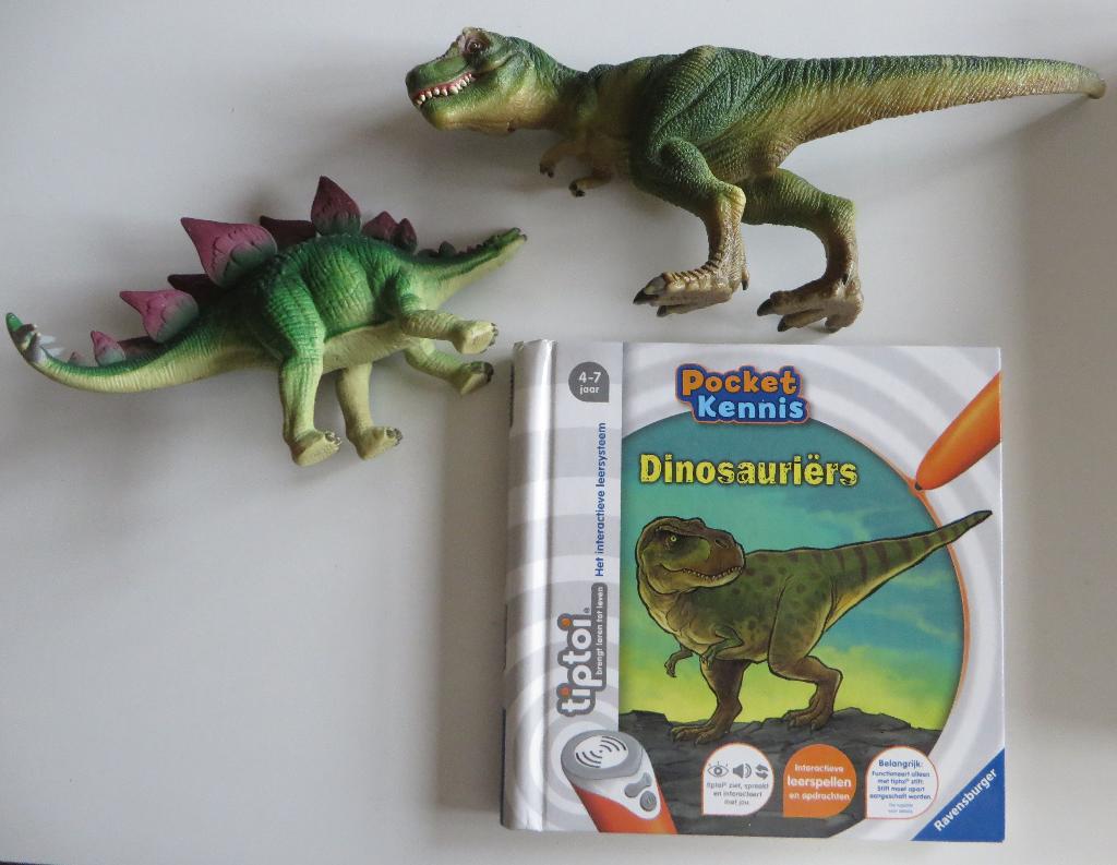 Tip - Toi Dinosaurussen 2 stuks met boek, Ophalen, Zo goed als nieuw, Taal en Lezen, Met geluid