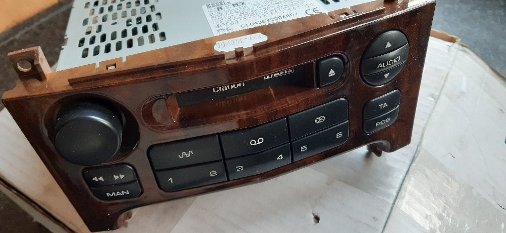 Clarion autoradio/cassette Peugeot 607 (nieuw in doos), Ophalen of Verzenden, Zo goed als nieuw