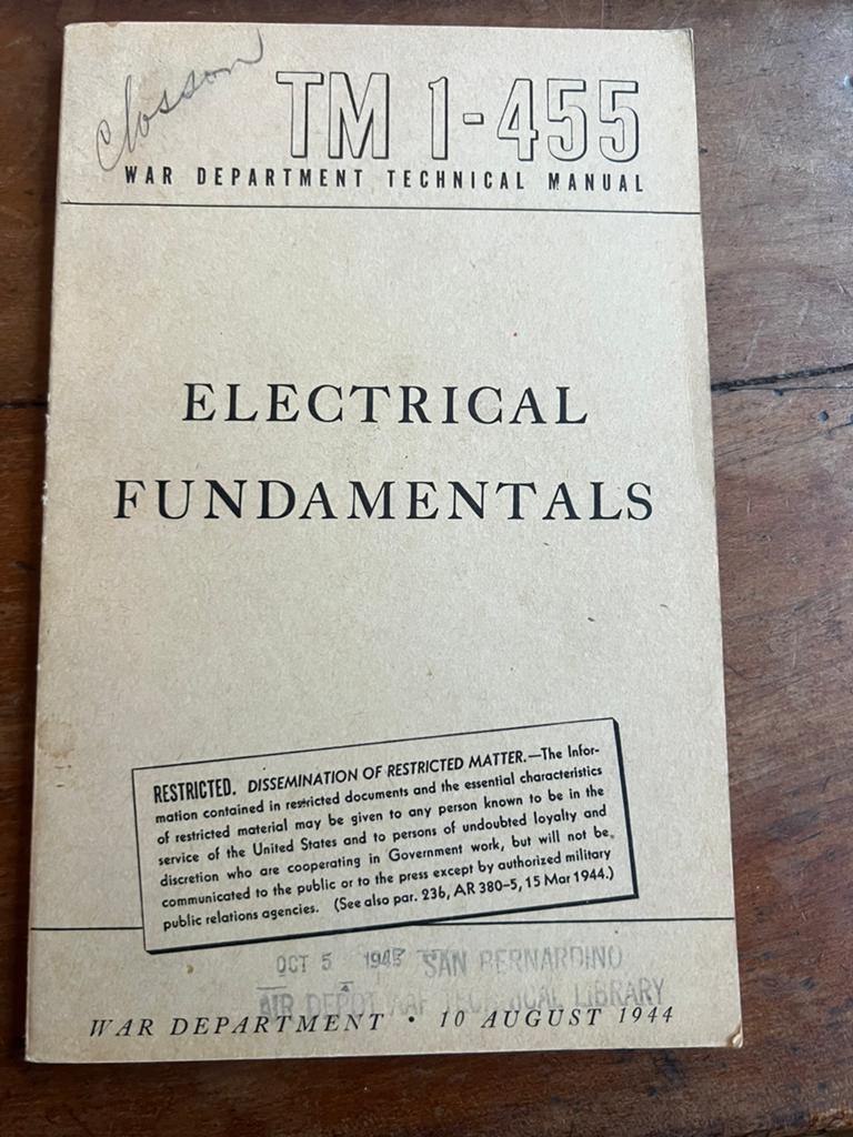 WO2 Amerikaans voorschrift electra voertuigen techniek radio, Verzamelen, Amerika, Ophalen of Verzenden, Boek of Tijdschrift