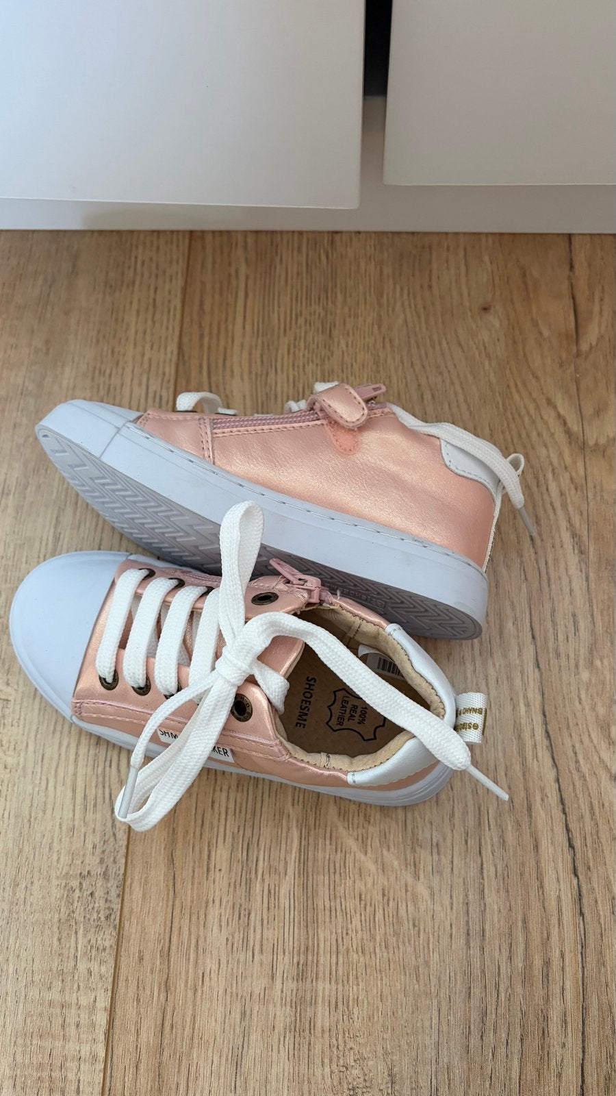 Roze metallic shoes me kinderschoenen maat 26, Ophalen, Zo goed als nieuw, Meisje, Schoenen