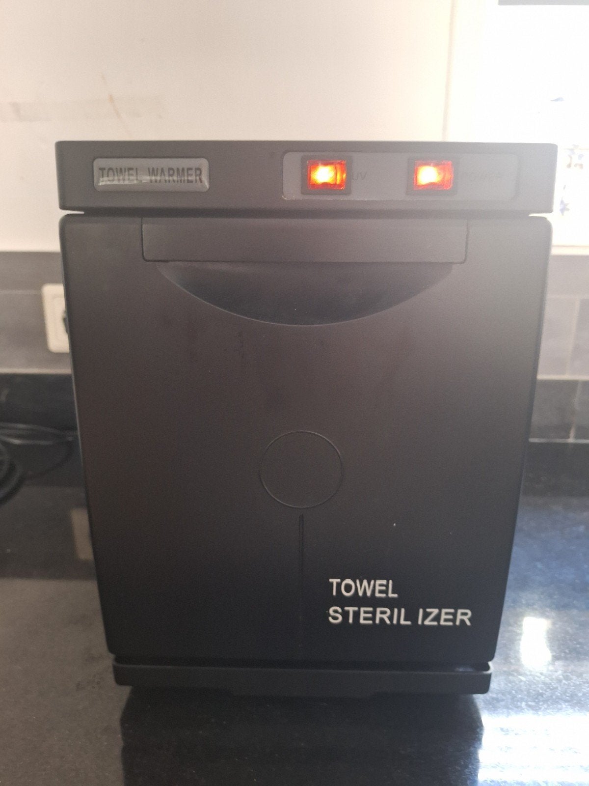 Handdoekverwarmer en sterilisator met UV-licht, Ophalen of Verzenden