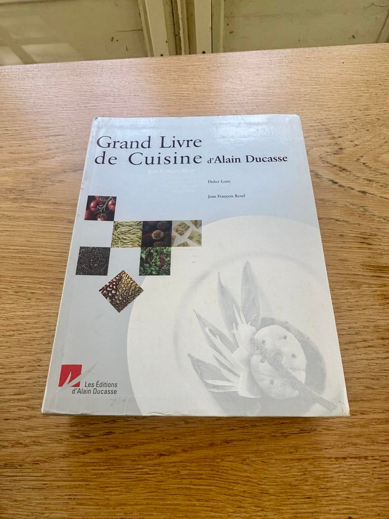 Grand Livre de Cuisine - Alain Ducasse (Franstalig), Ophalen of Verzenden, Gelezen, Frankrijk