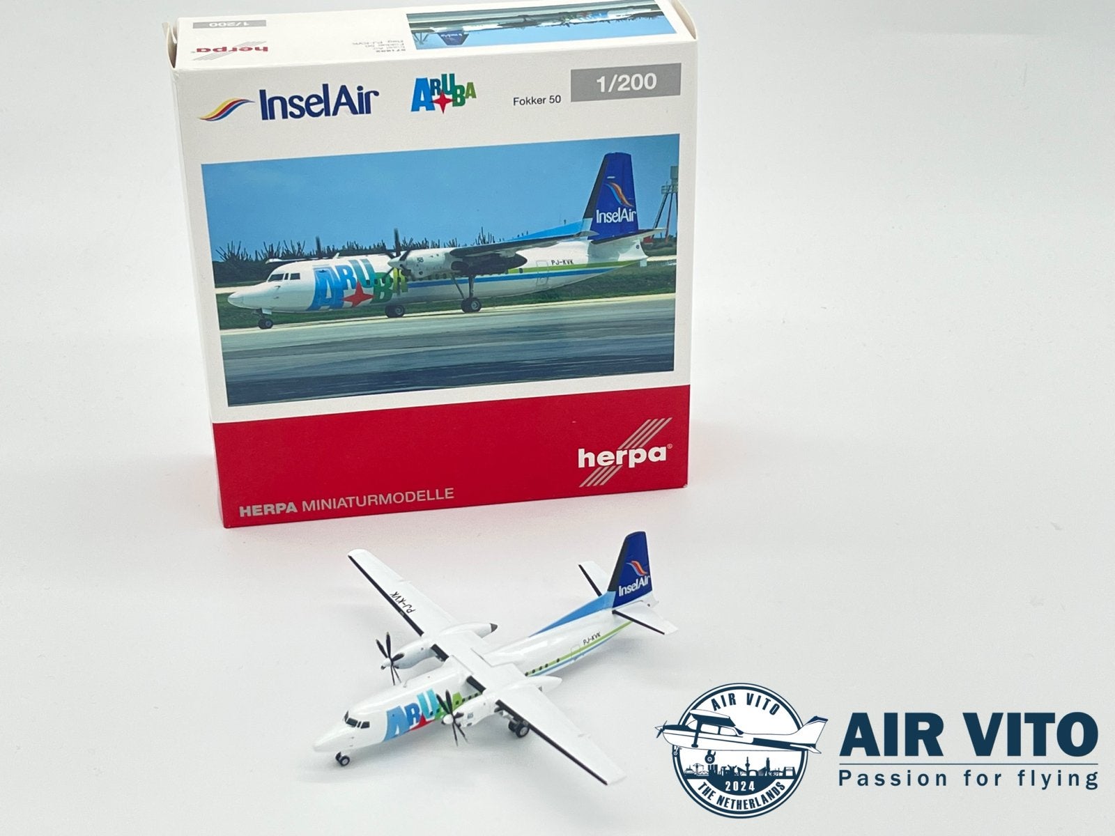 Herpa Fokker 50 InselAir Aruba 1:200 Modelvliegtuig Nieuw, Verzamelen, 2992jb, Schaalmodel, Ophalen of Verzenden, Operations@airvito.com