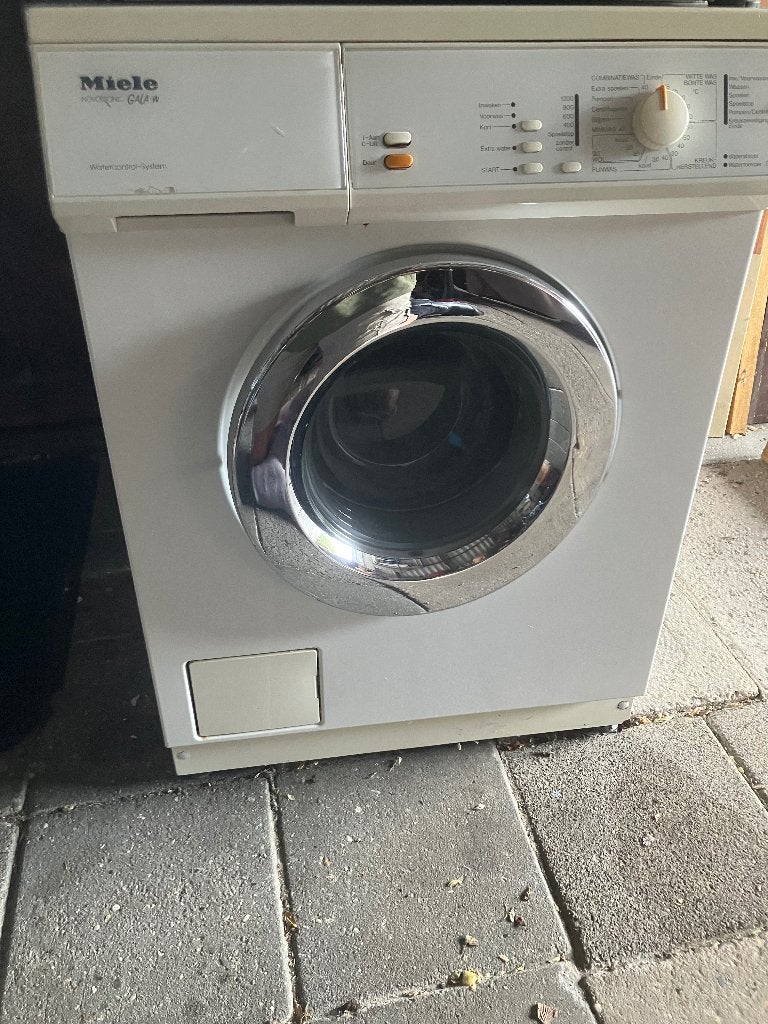Miele wasmachine, Ophalen, Gebruikt, Voorlader, 85 tot 90 cm