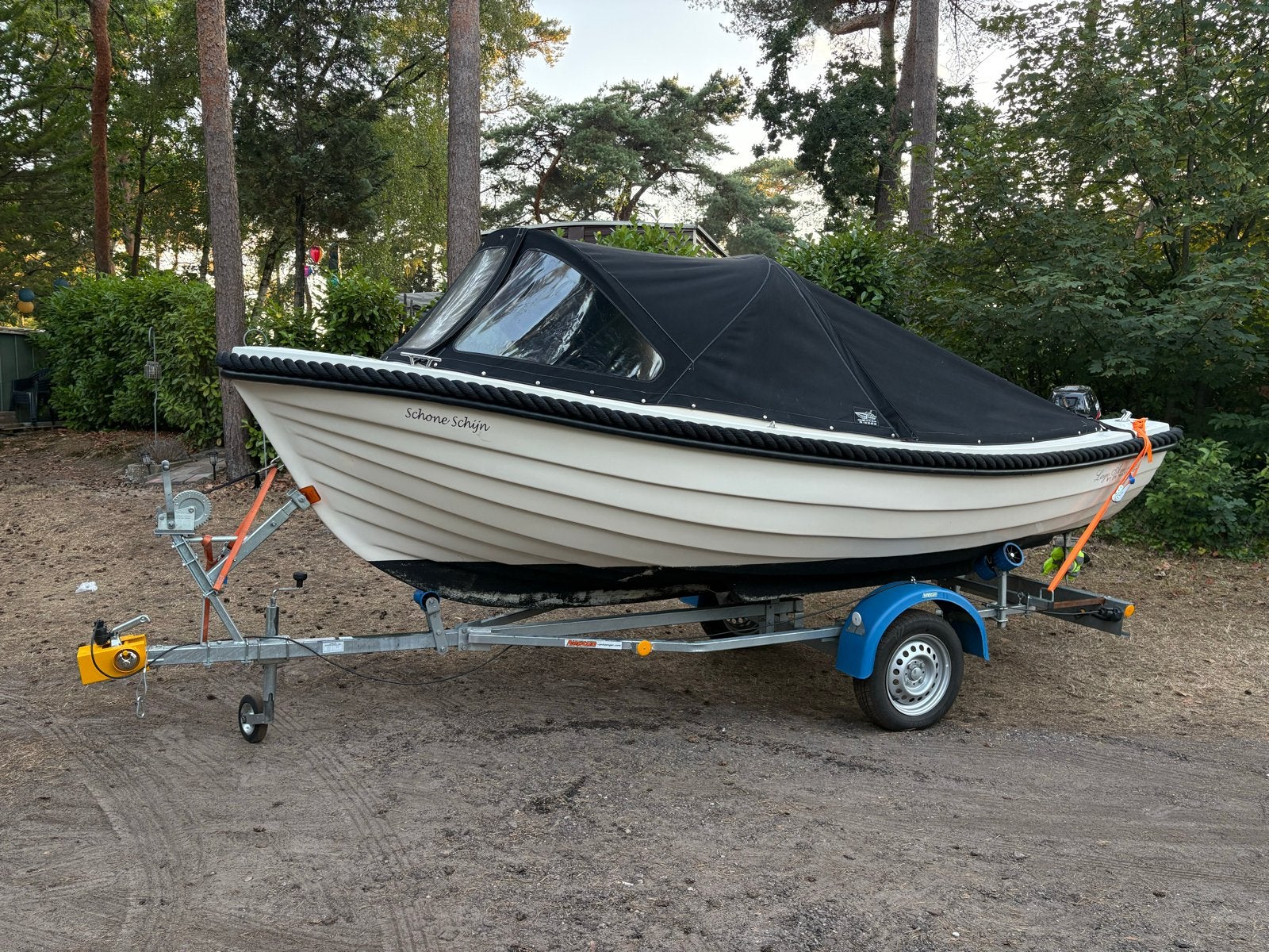 Lago Amore 450 Sloep met Suzuki 9.9PK motor en trailer, Ophalen, Tender, 4 m, Tot 1.00 meter