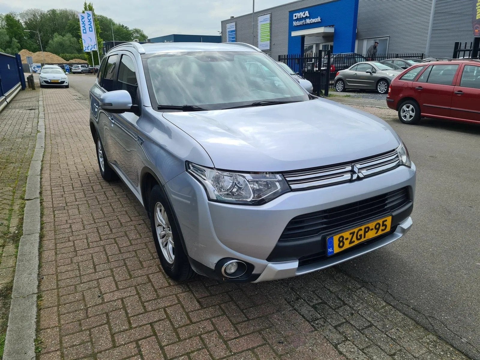 Foto 6 van Mitsubishi Outlander 2.0 PHEV AWD Hybride AUT.*AKTIEPRIJS!