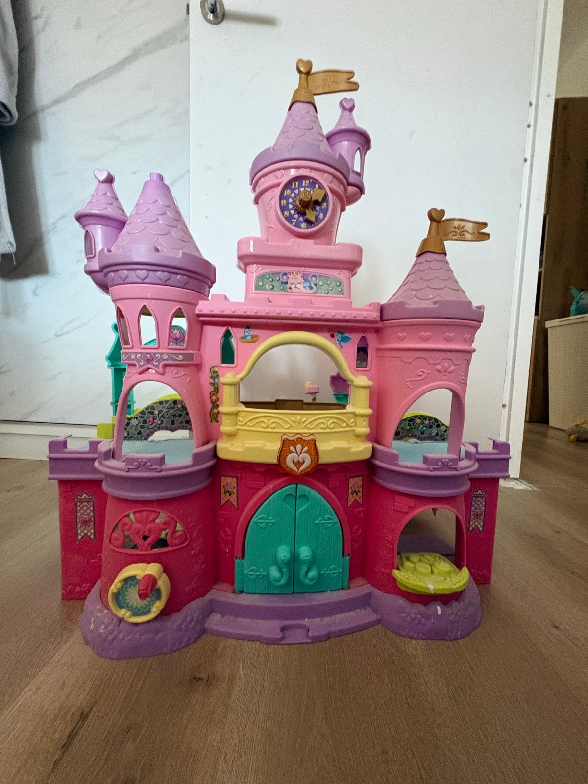 Leuk prinsessenhuis met accessoires, Ophalen of Verzenden, Gebruikt, Poppenhuis