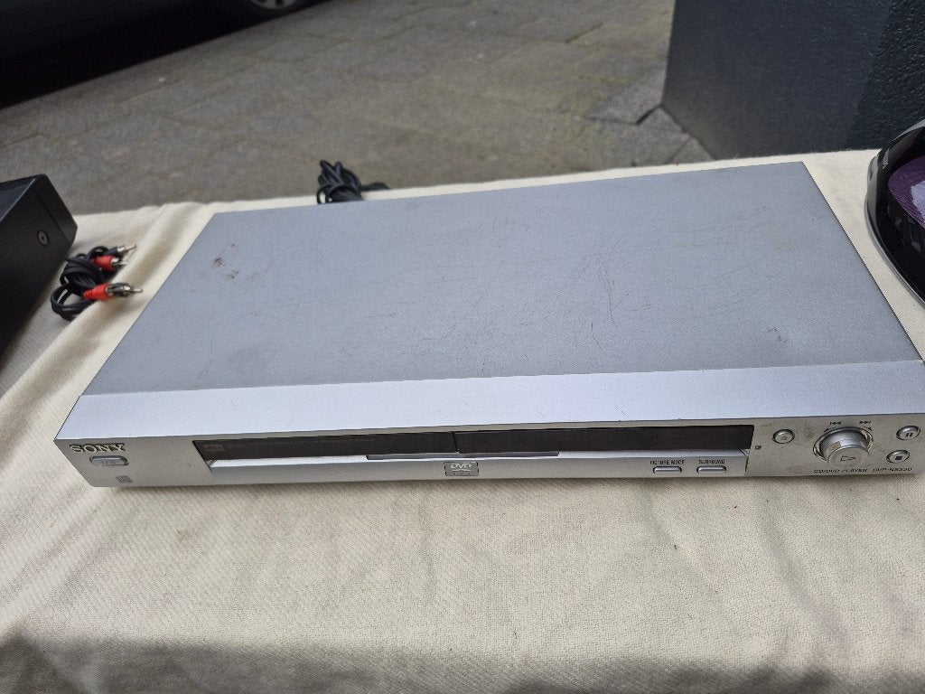 Sony DVP-NS330 CD/Dvd-speler zilverkleurig., Audio, Tv en Foto, Dvd-spelers, Ophalen, Gebruikt, Dvd-speler, Sony