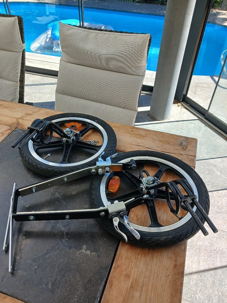 Swinging wheels, Ophalen, Zo goed als nieuw, Frame