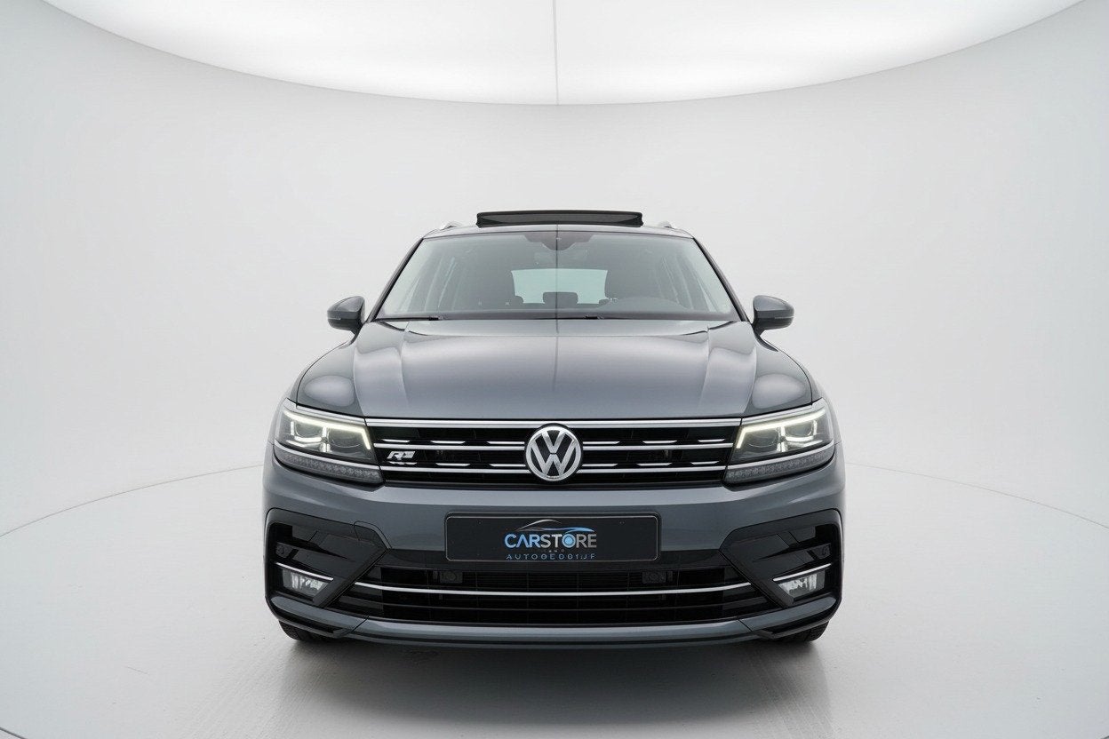 Volkswagen Tiguan 1.4 TSI ACT R LINE PANO VIRTUAL CAM ACC, Auto's, 4 cilinders, 150 pk, Origineel Nederlands, Automatische klimaatregeling