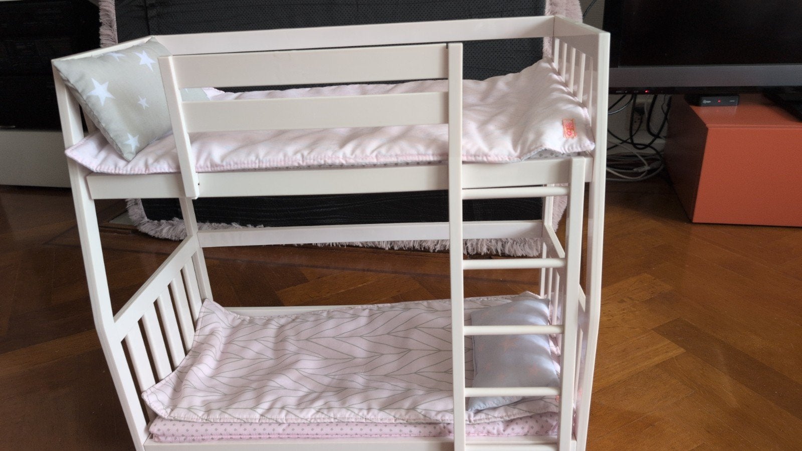 Our Generation poppen stapelbed met beddengoed, Kinderen en Baby's, Ophalen of Verzenden, Zo goed als nieuw, Toebehoren