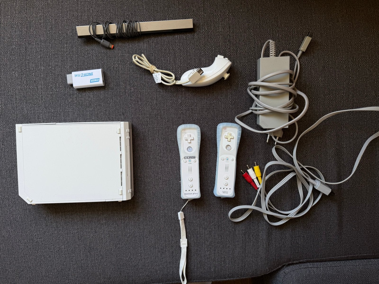Wii console met 2 controllers en accessoires, Ophalen, Gebruikt, Met 2 controllers