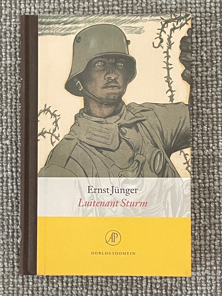 Ernst Jünger - Luitenant Sturm (Oorlogsdomein), Ophalen of Verzenden, Zo goed als nieuw, Landmacht, Voor 1940