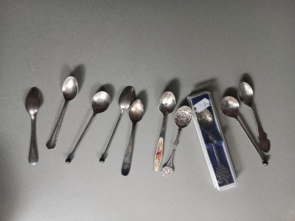 10 verzilverde lepels, diverse modellen, Ophalen