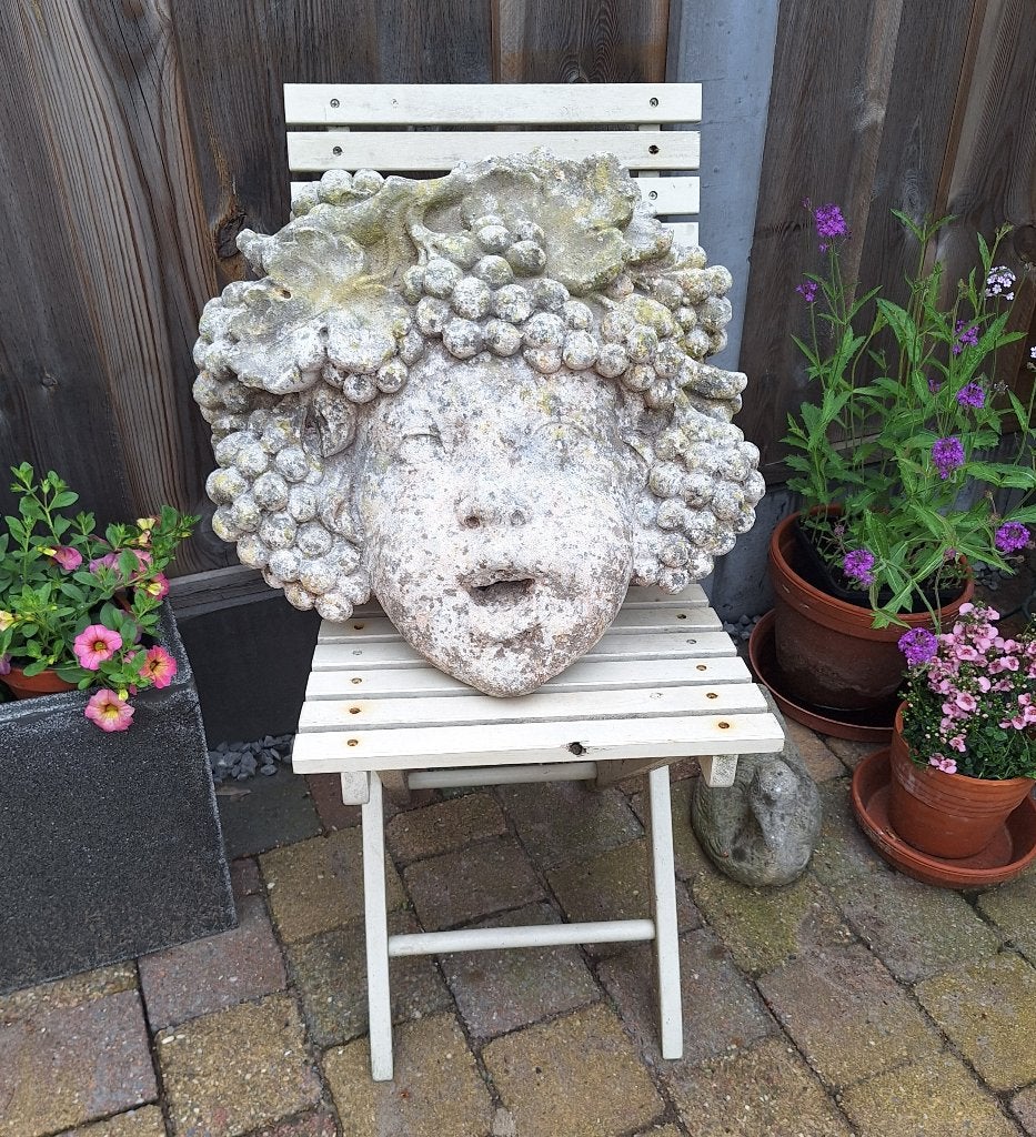 Oude brocante Waterspuwer Bacchus kalksteen, Ophalen, Gebruikt, Overige materialen, Overige typen