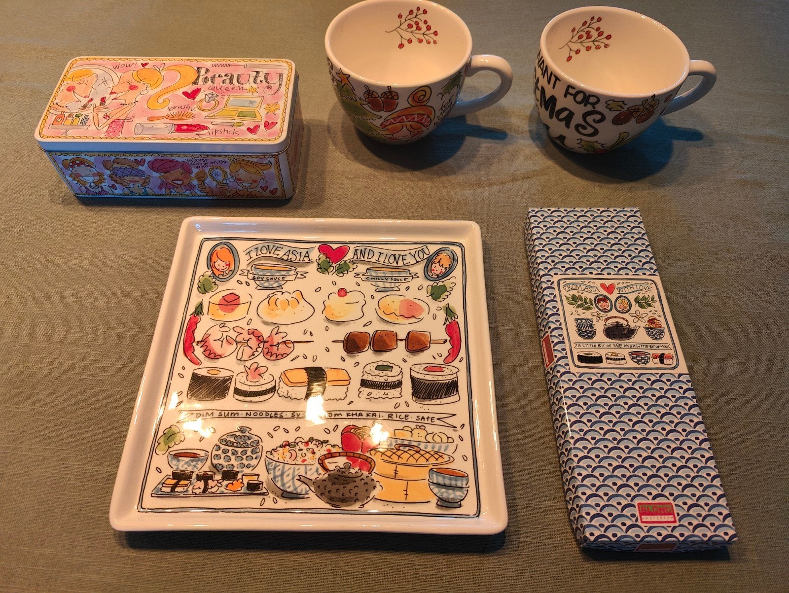 Blond Amsterdam Servies en Eetstokjes - Diverse Items, Keramiek, Ophalen of Verzenden, Zo goed als nieuw, Bord(en)