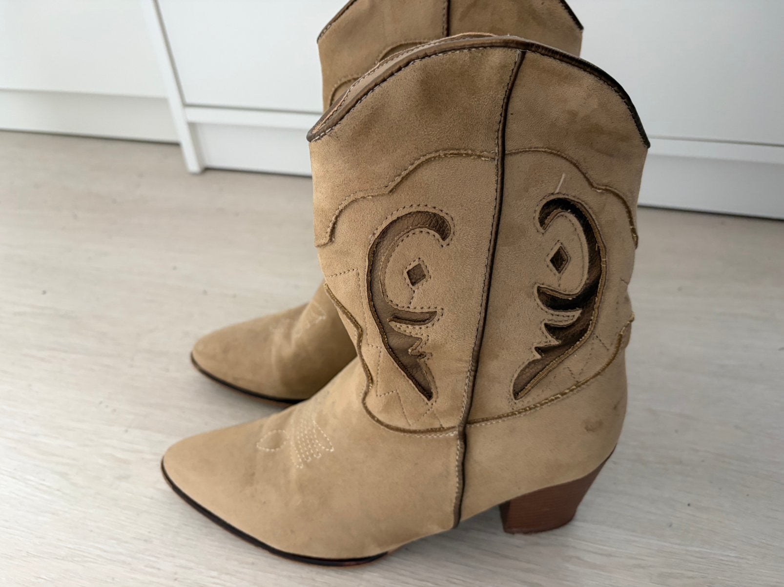 Cowboylaarzen, Kleding | Dames, Ophalen of Verzenden, Zo goed als nieuw, Zwart, Hoge laarzen
