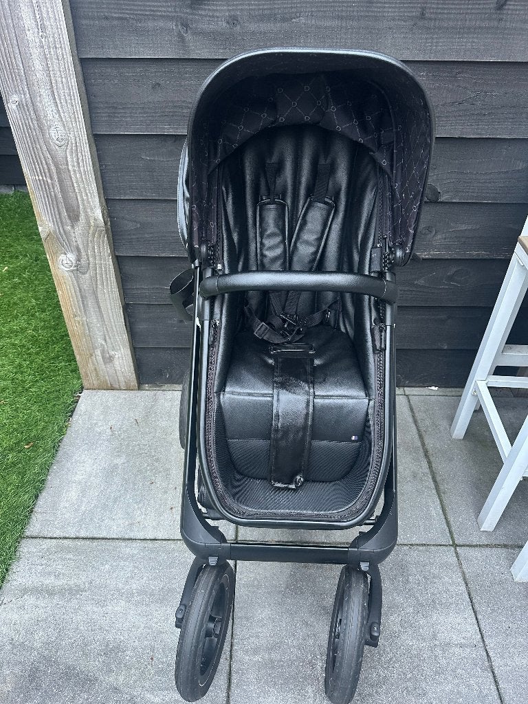 Dubatti kinderwagen, Kinderen en Baby's, Kinderwagens en Combinaties, Gebruikt, Luchtbanden, Ophalen, Kinderwagen