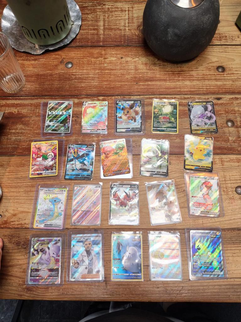 Diverse Pokémon kaarten - V, VMAX, EX, Full Art, Holo, Ophalen of Verzenden