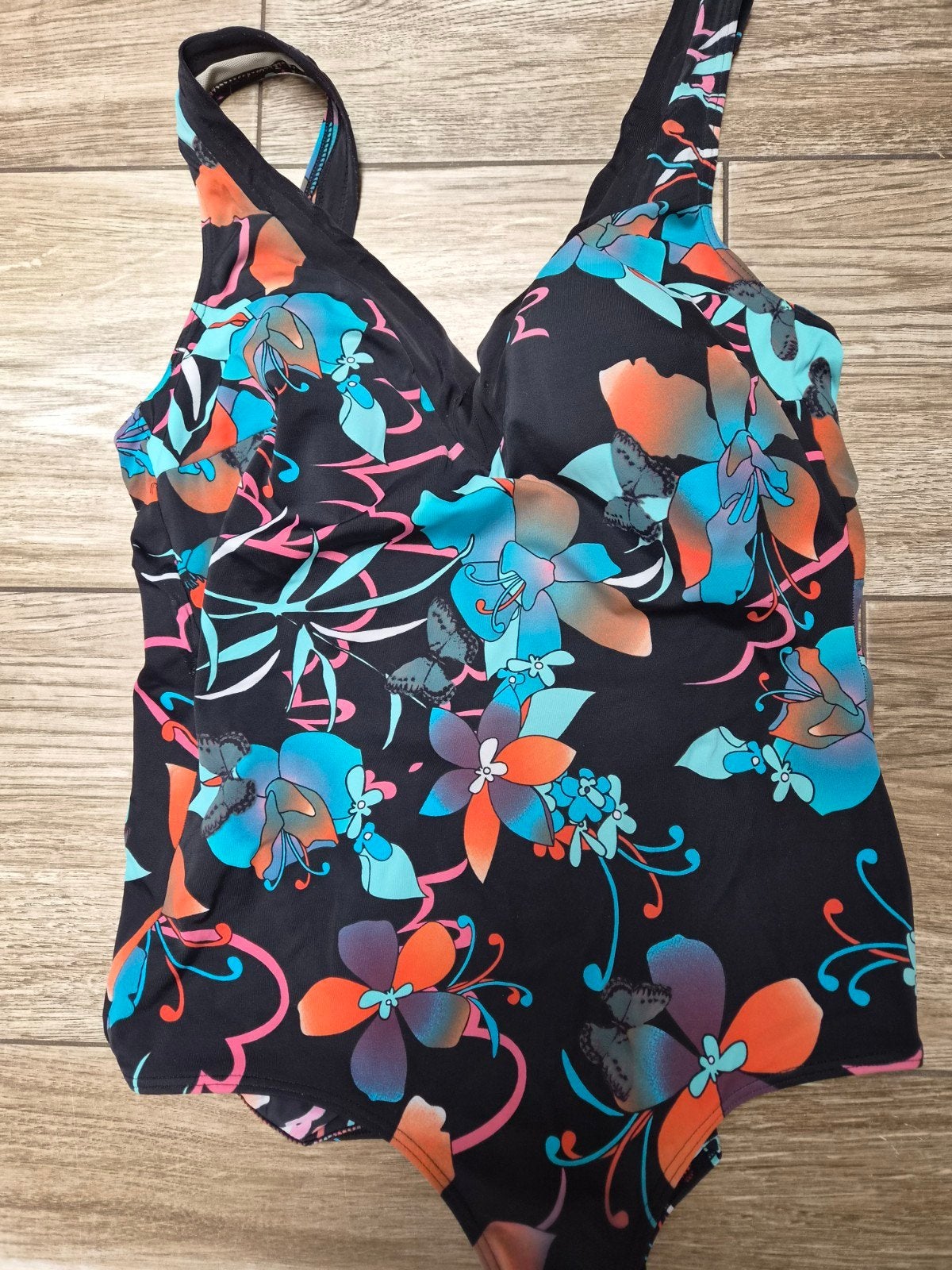 Sunmarin Badpak - Zwart met bloemenprint, Kleding | Dames, Ophalen of Verzenden