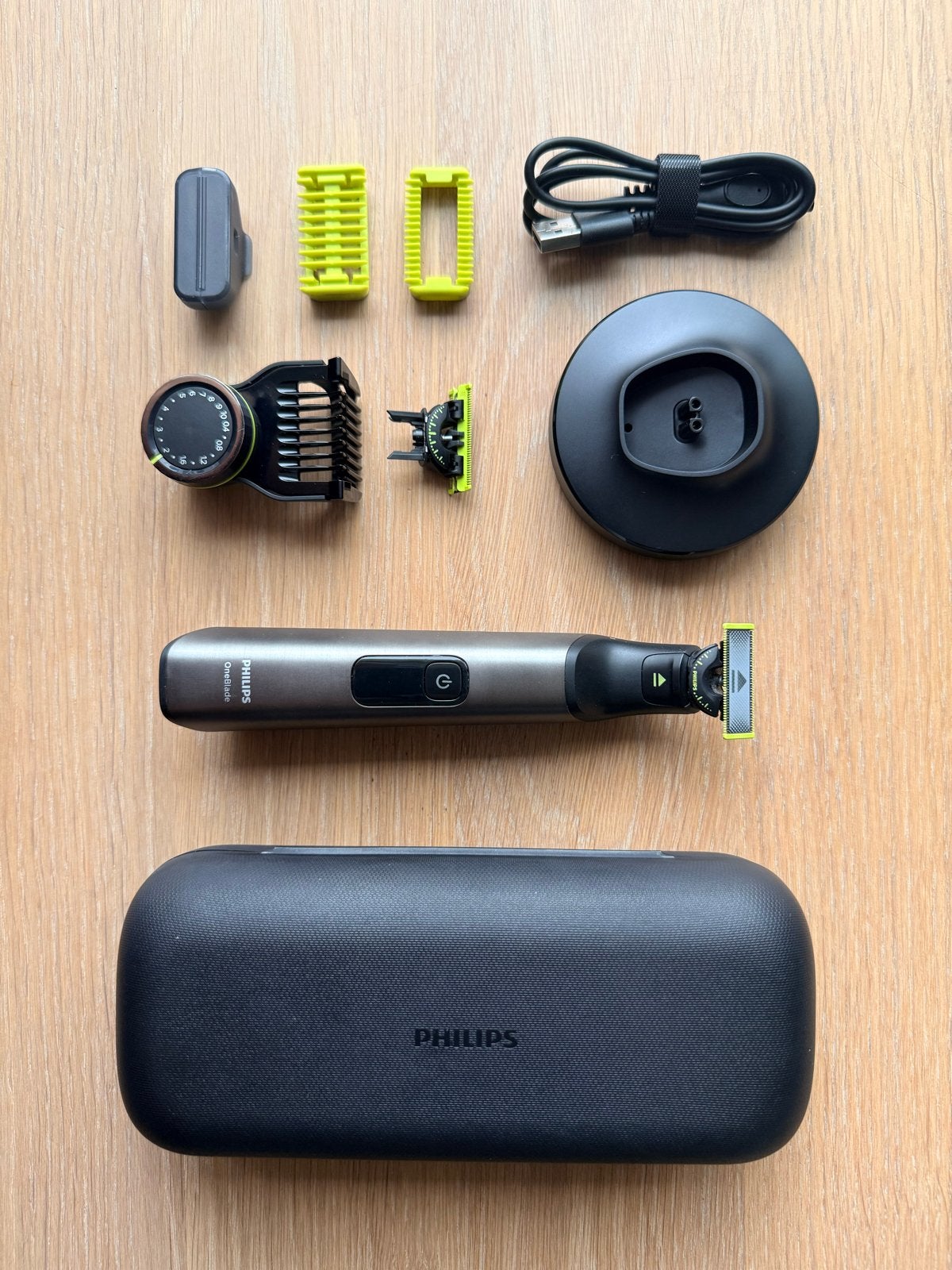 Philips OneBlade - Zo goed als nieuw, Ophalen of Verzenden, Zo goed als nieuw, Scheren en Epileren