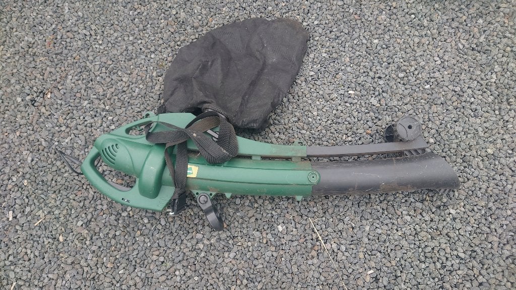bladblazer, Tuin en Terras, Bladblazers, Gebruikt, Ruggedragen, Elektrisch, Met opvangzak, Met neuswiel, Met zuigfunctie, Ophalen