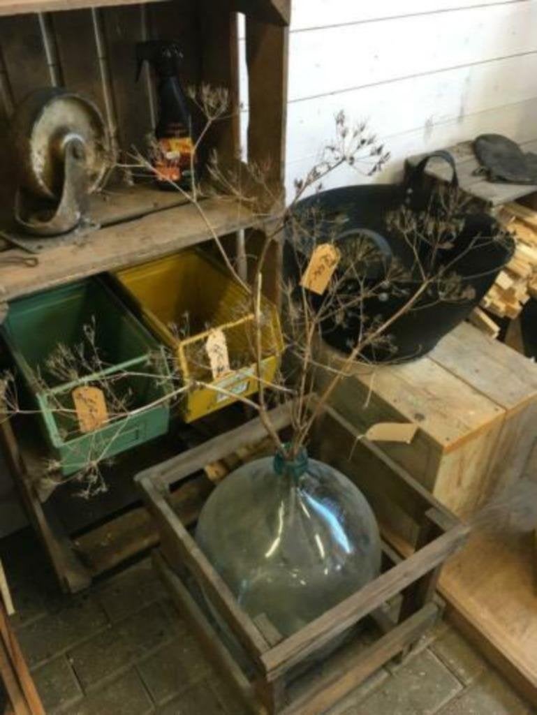 Grote ballon flessen, gistfles, wijnflessen , houten kratten, Antiek en Kunst, Ophalen