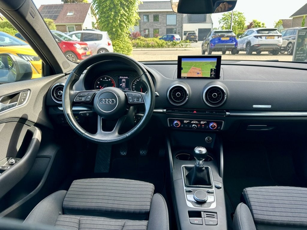 Audi A3 Sportback 1.5 TFSI 150PK Sport Navi Pano Standkachel, Auto's, Keurmerk '100% Onderhouden', Startonderbreker, Euro 6, 4 cilinders