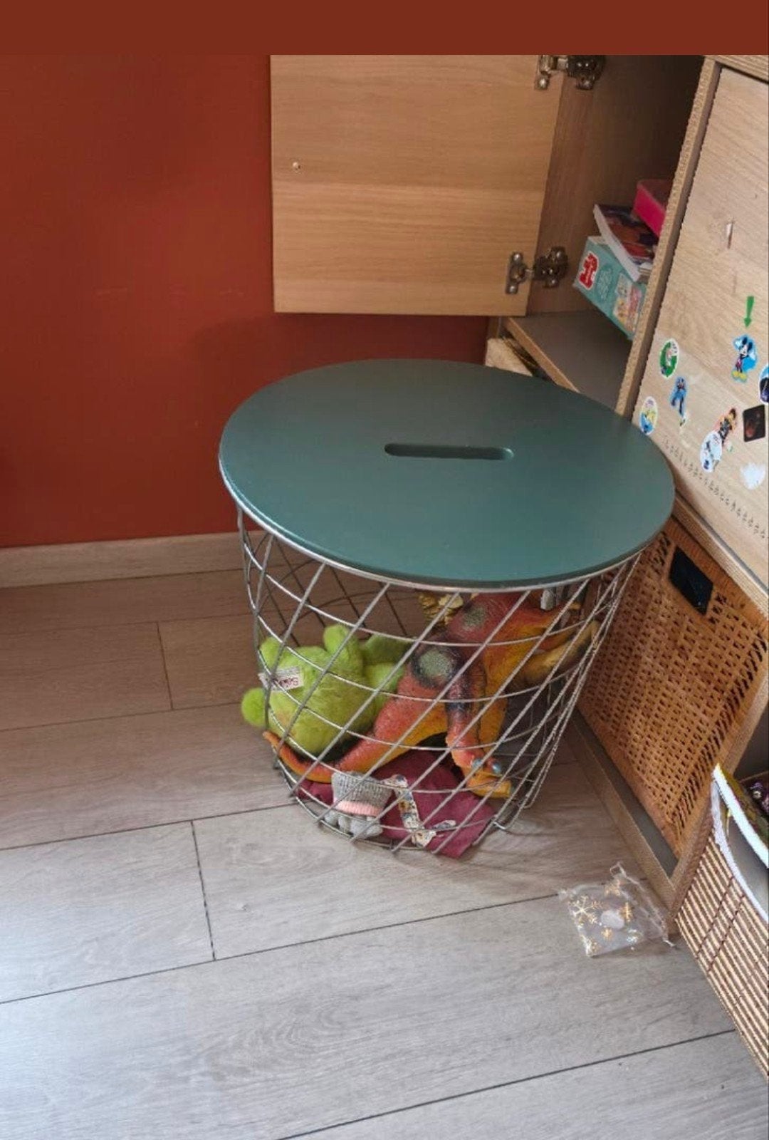 Opbergtafel / tafel kvistro ikea, Huis en Inrichting, Ophalen, Zo goed als nieuw