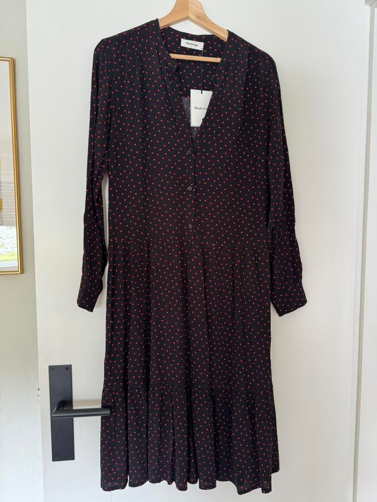 Jurk Modstrom, Zwart, Nieuw, Ophalen of Verzenden, Maat 36 (S)