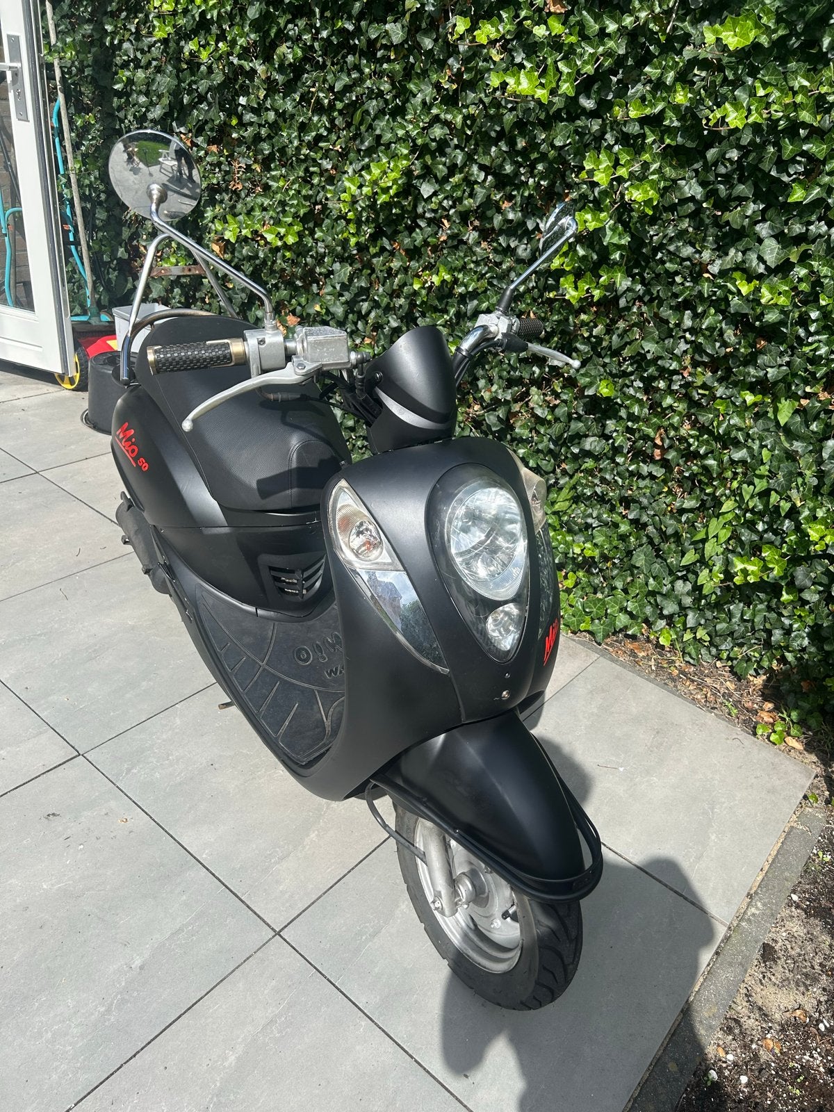 Sym Mio 2008 Blauw - Start met 1 kick, loopt stationair, Fietsen en Brommers, Gebruikt, Benzine, 50 cc, Maximaal 25 km/u
